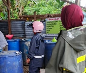 Dituduh Pegiat Hukum, Pengelola Pangkalan BBM di Labuan Sebut Dirinya Difitnah dan Ditekan