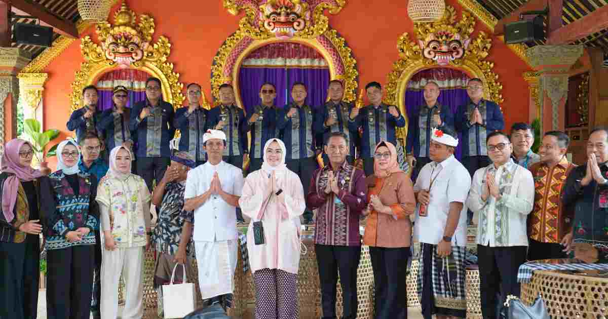 Pemkot Kendari Benchmarking Di Bali: Fokus Pelayanan Publik Dan Ekonomi Kreatif 1 80