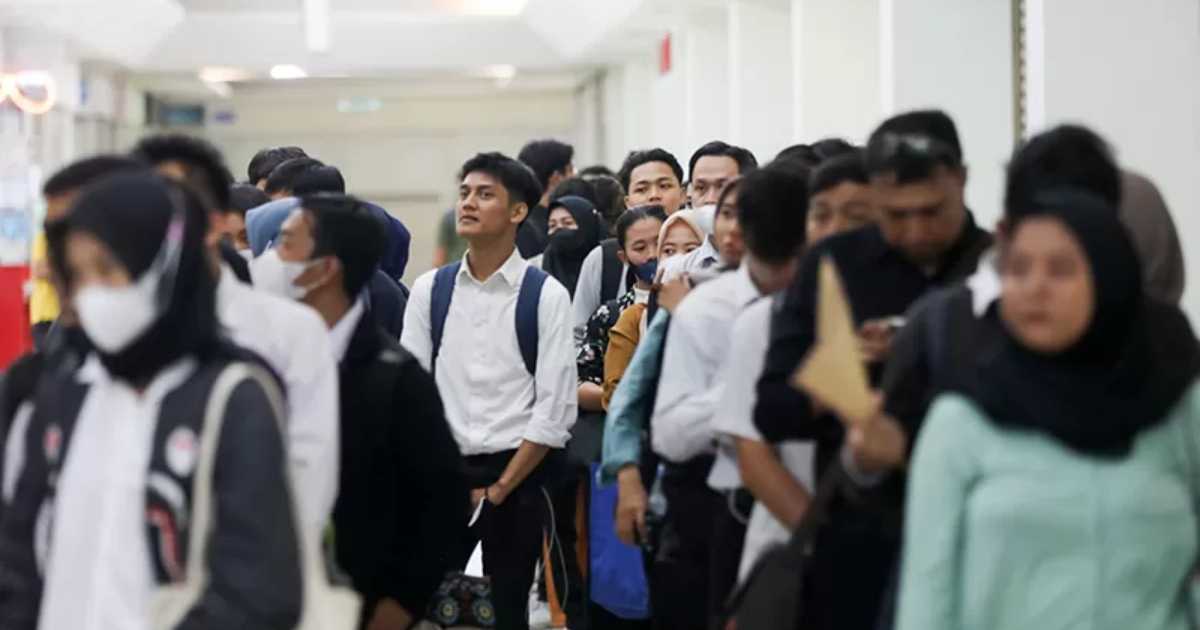 Program Magang Pemerintah Meledak, Hampir Setengah Kuota Langsung Terisi oleh Lulusan Baru